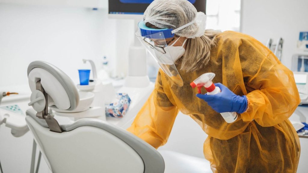 dental-facility-cleaning